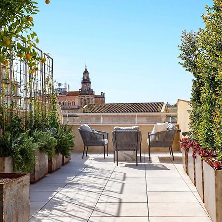 Genteel Home San Francisco Suites Sevilla Kültér fotó