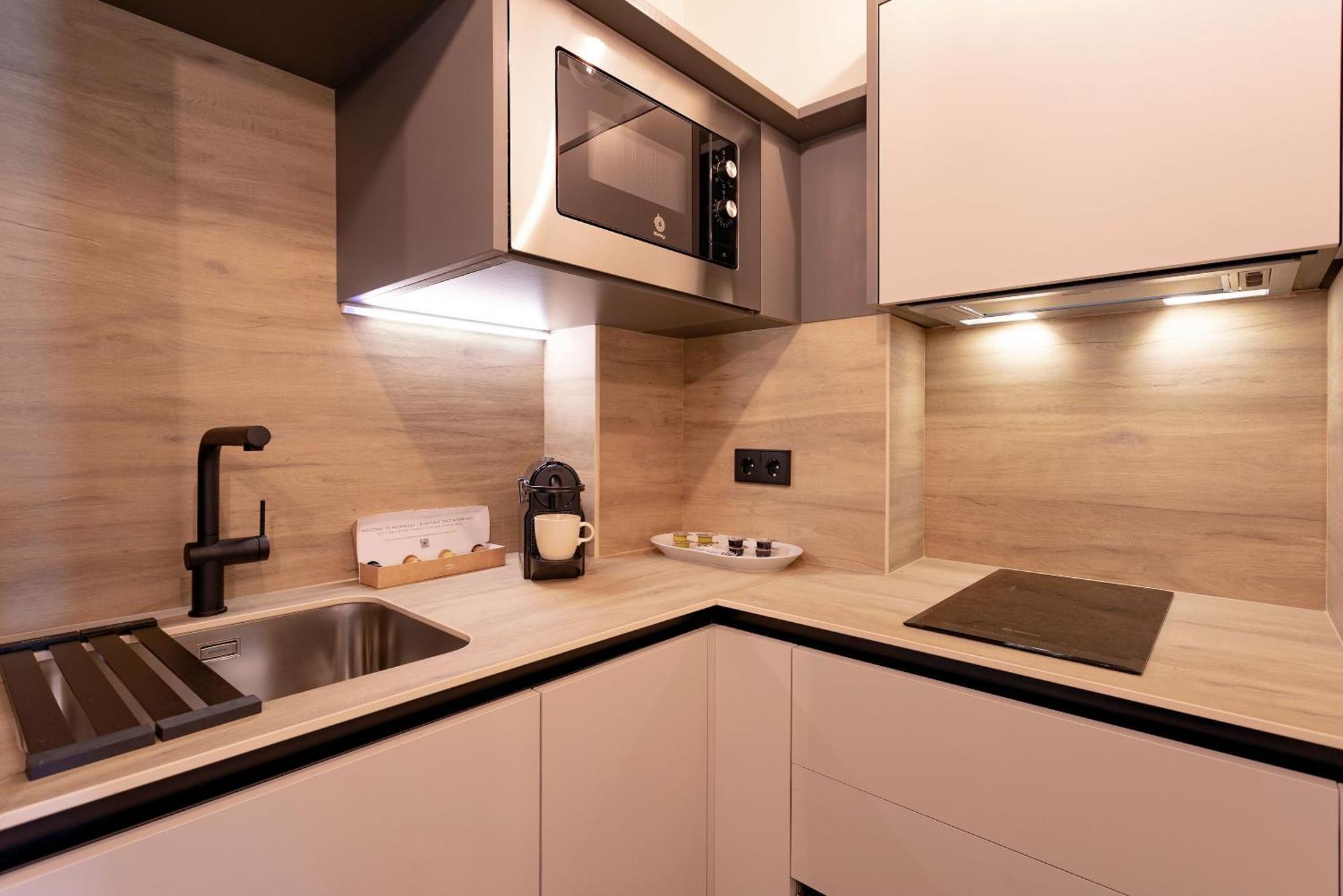 Genteel Home San Francisco Suites Sevilla Kültér fotó